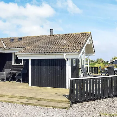 4 Star In Rudkobing * Spodsbjerg